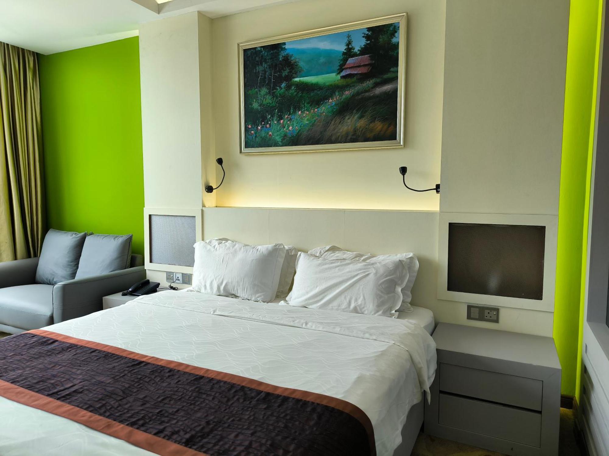 Meritz Hotel Miri Exterior foto